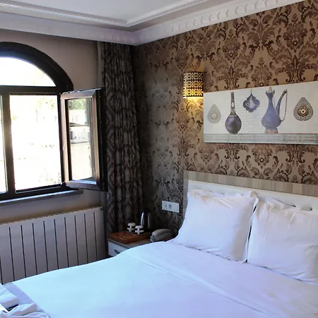Ararat 4*
