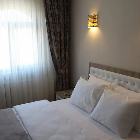 Ararat Konukevi 2*